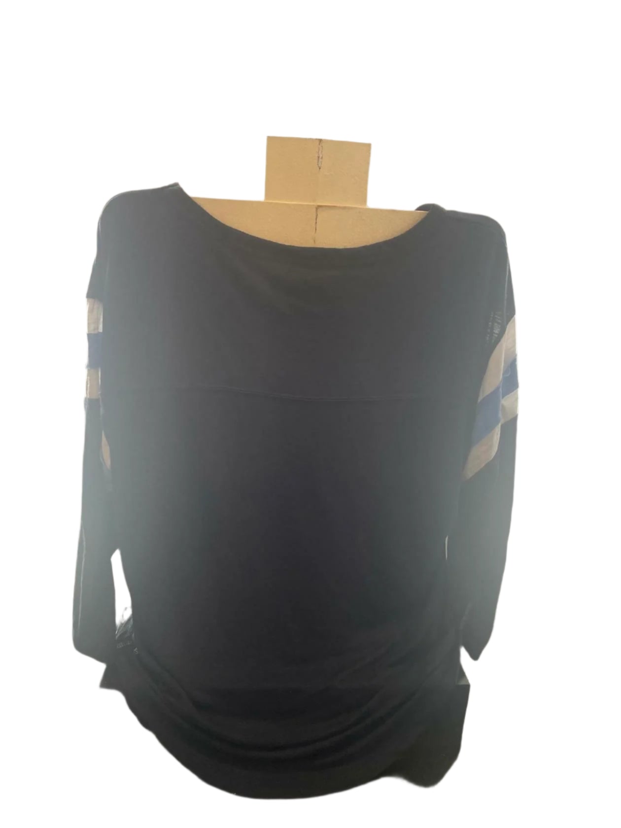 Womens Active Long Sleeve Active Shirt NFL Tennessee Titans Team 'The Nike Tee' - Navy/Blue - Large - Like new