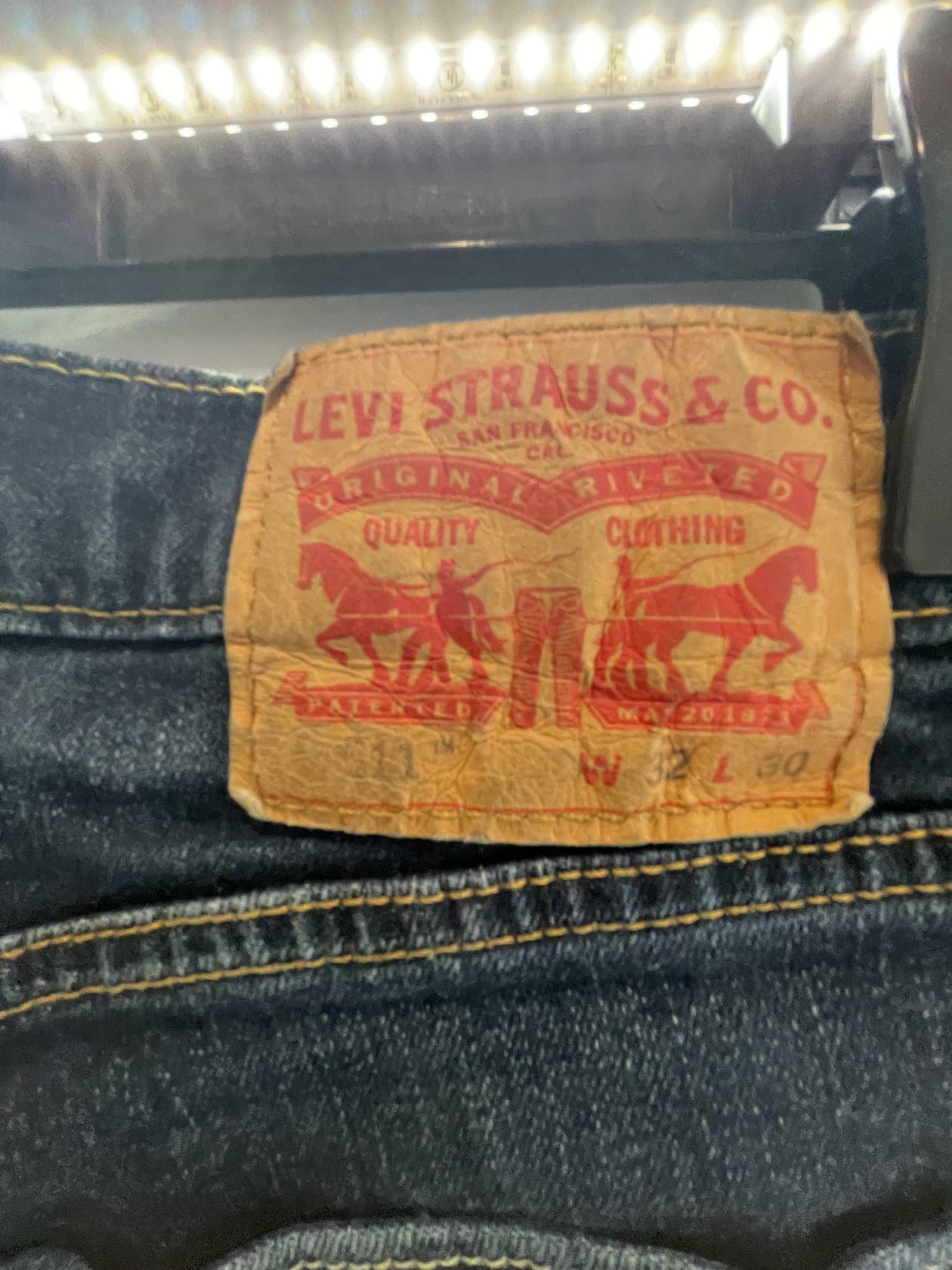 Levi Strauss 511 Straight Regular Jeans Size 32x30 Dark Wash