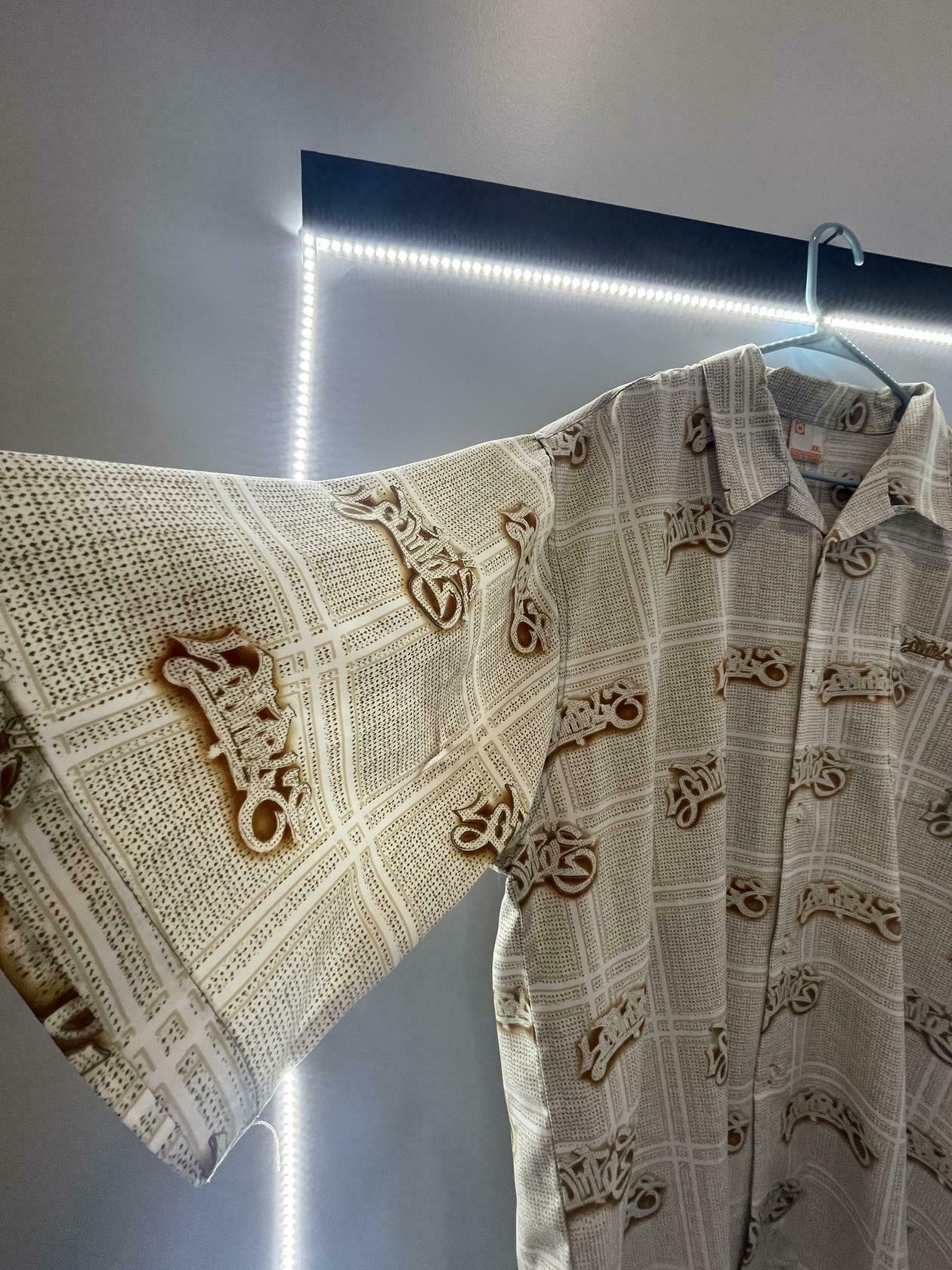 South Pole Shirt Mens XXL Gold Brown All Over Print Logo Button Up RN 82628 - Like New