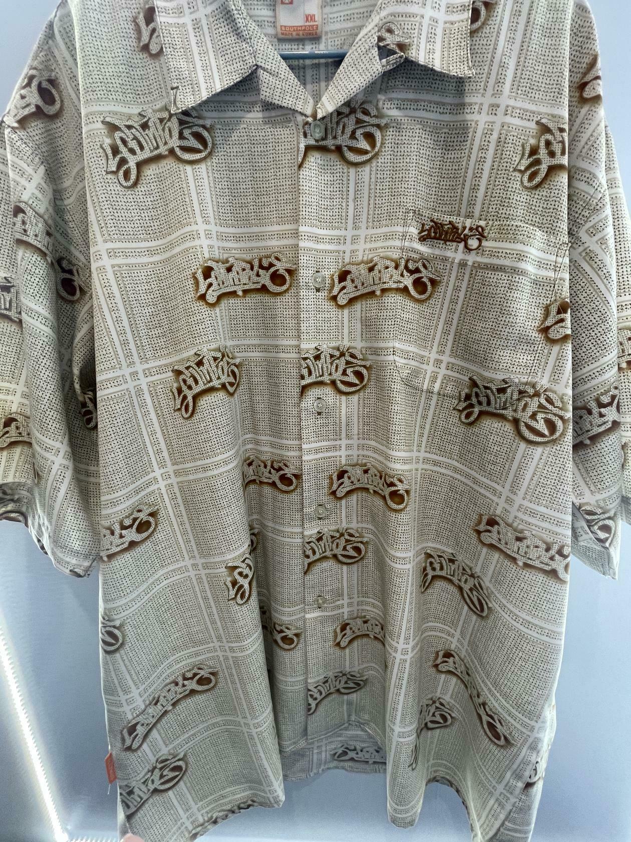 South Pole Shirt Mens XXL Gold Brown All Over Print Logo Button Up RN 82628 - Like New