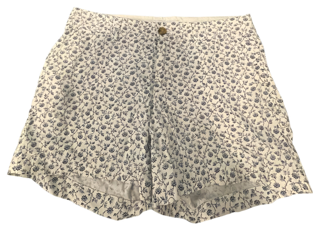 Old Navy Womens Shorts Size 4 White Blue Floral Belt Pockets Summer Shorts - Very Good