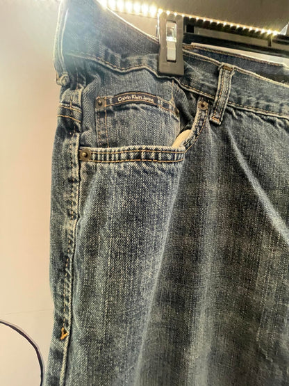 Jeans azules con corte de bota Calvin Klein para mujer talla 38 W - 33 "L