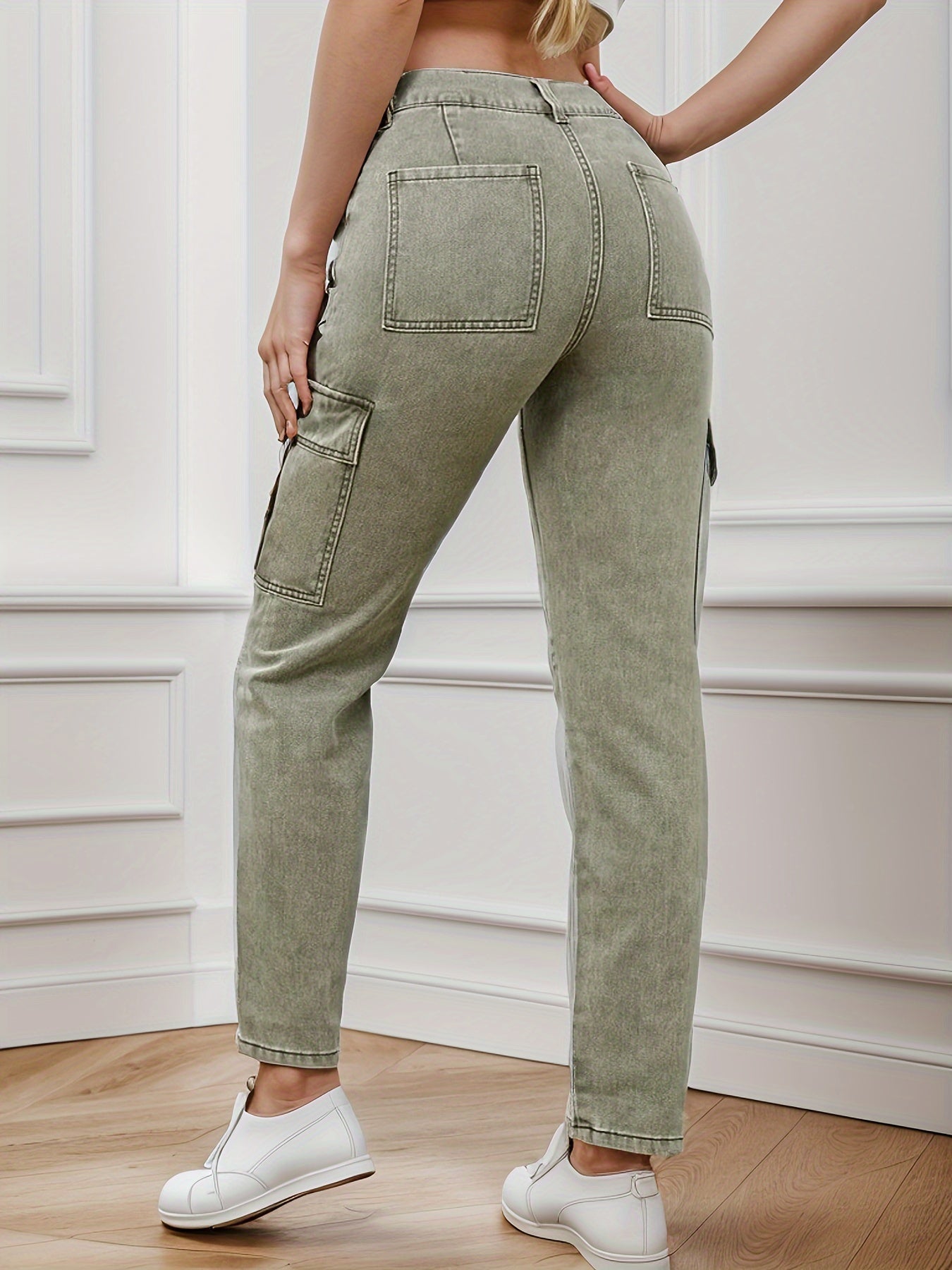Vaqueros cargo con bolsillo con solapa lateral verde liso, pantalones vaqueros informales de talle medio