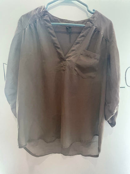 Split V Neck Rolled 3/4 Sleeves High Low Rounded Hem Woven Top Size L - Very Good