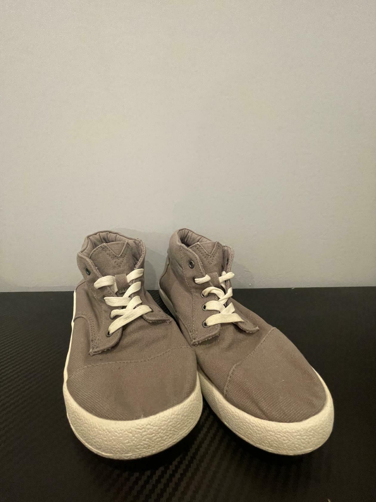 TOMS Kids Paseo Gray Canvas High Top Lace Up Shoes Youth Size Y3 - Very Good