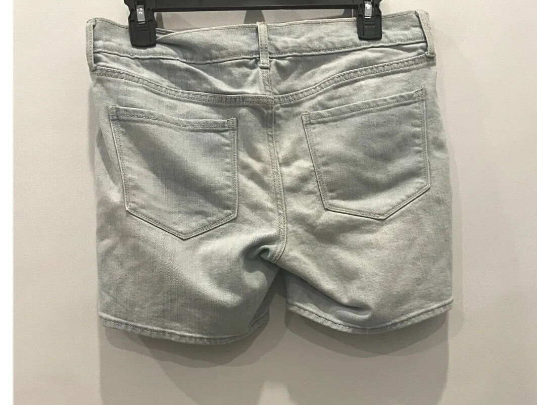 Old Navy Boyfriend THE/LE Light Denim Blue Shorts size 6